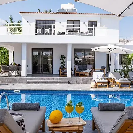 Villa Beautiful Luxury Escape ! Pégeia